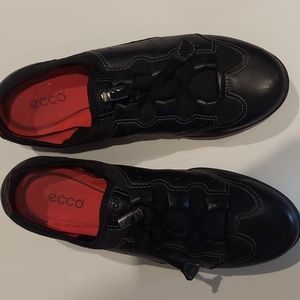Womens Ecco comfort shoe sz 10 Black